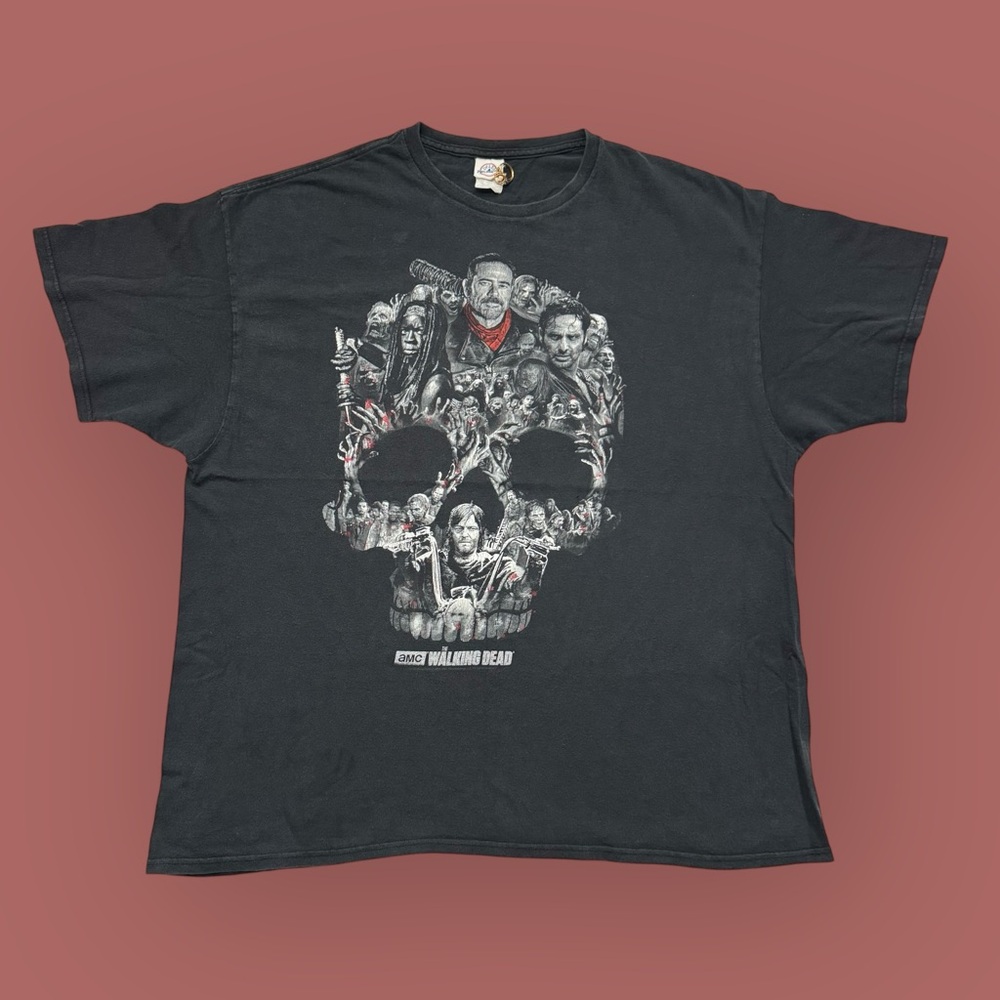 Vintage Y2K The Walking Dead Graphic Tee